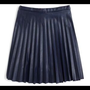 J Crew Pleated Faux Leather Pleated Mini-Skirt NWT